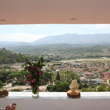Bed and Breakfast Toska Μπεράτ